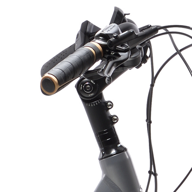 Vue guidon vélo électrique Peugeot eC01 D9Plus