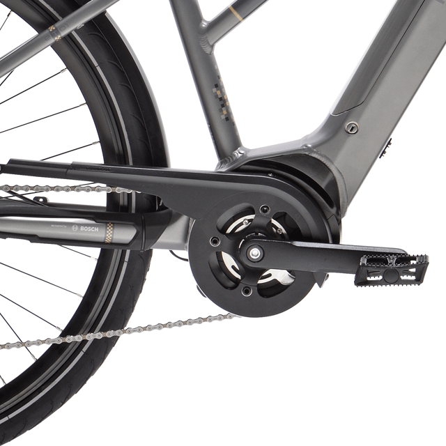 Vue rapprochée sur le moteur Bosch Active Line Plus du vélo Peugeot eT01 D10 Mixte Powertube
